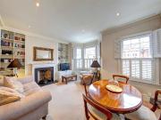 Gayville Road, London SW11, 3 bed flat to rent, £3,500...