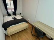 GAZ53 07 Habitación privada en piso compartido