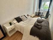 GAZ53 1 Habitación privada en piso compartido