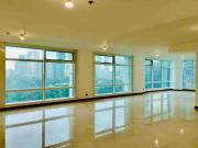 GE FOR SALE: 3 Bedroom Flat in Two Roxas Triangle, Makati