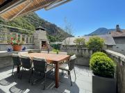 Gebäude mit 4 Wohnungen