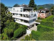 Gebäude mit 5 Wohnungen mit Garten und Parkplatz / 5...