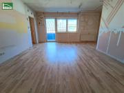 Geförderte 3 Zimmer Wohnung mit großem Balkon! Unbefristet!