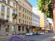 Gemischt genutztes Mietgebäude zur Renovierung in der...