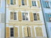 Gemischtes Gebäude mit 8 Wohnungen und einer Gewerbefläche