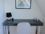 Gemütlich eingerichtete 2 Zimmer Dachgeschoss Wohnung in...