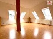Gemütliche 2 Raum Dachgeschosswohnung in Gornsdorf mit...