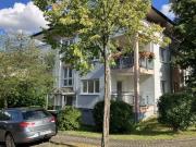 Gemütliche 2 Zimmer mit Wannenbad, Balkon und Laminat in...