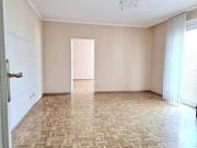 Gemütliche 2 Zimmer Wohnung mit Loggia! Wärmegedämmtes...