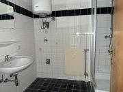 Gemütliche 2 Zimmer Wohnung mit neu sanierter Küche und...