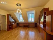 Gemütliche 3 Zimmer Wohnung mit 120 m² Garten in Zentrumnähe