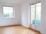 Gemütliche 3 Zimmer Wohnung mit Balkon in Grün /Ruhelage