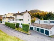 Gemütliche 3 Zimmerwohnung mit Balkon und grossem Dachboden