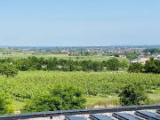 Gemütliche 3 Zimmerwohnung mit Fernblick in Danube Hills...