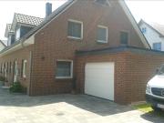 GEMÜTLICHE DOPPELHAUSHÄLFTE MIT KLEINEM GARTEN