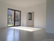 Gemütliche helle Wohnung 2 Zimmer 72m² + Dachterrasse + 1.OG