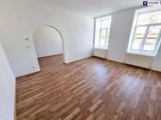 Kompakt, Charmant, Citynah, Grünblick, U Bahn ums Eck!...