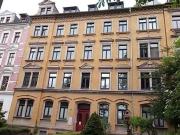 Gemütliche und vollmöblierte DG 3 Zi. mit Laminat, EBK...