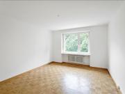 Gemütliche Wohnung mit parkähnlichem Innenhof