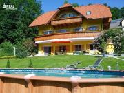 Gemütlicher Landhausstil trifft sehr gepflegtes und...