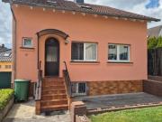 Charmantes & gepflegtes 1–2 Familienhaus in ruhiger Lage...