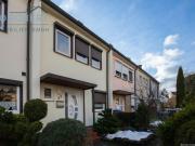 Gemütliches Reihenhaus mit Potenzial in Elmshorn zu...