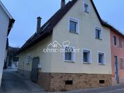 Gemütliches Wohnhaus mit Scheune, Innenhof Stellplätze...