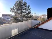 Gemütliches Zuhause mit 15 m² Dachterrasse und Grünblick...