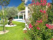 Genay Villa contemporaine 140 m² Plain pied Prestations...