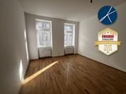 GENERALSANIERTER ERSTBEZUG: 3 Zimmer Altbau im beliebten...