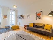 Generous and modern 4 room apartment in the center of...