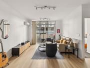 Generous apartment in city fringe lifestyle setting