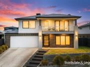 Generous Family Living with Unmatched Views