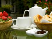 GENEVE BAINS DES PAQUIS: GUT GELEGENES BRUNCH CAFÉ ZUM...