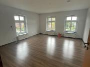 gepflegte 2 Zimmer mit großem Balkon zu vermieten ! gepflegte 2 Zimmer mit großem Balkon zu vermieten !