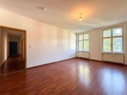 Gepflegte 2 Zimmer Wohnung mit Balkon