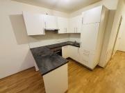 Gepflegte 2 Zimmer Wohnung mit Balkon in zentraler Lage...