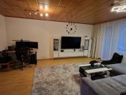 Gepflegte 2 Zimmerwohnung mit Loggia und Einbauküche