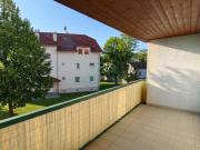 Gepflegte 3 Zimmer Wohnung mit großem Balkon und Garage