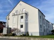 Gepflegte 3 Zimmer Wohnung mit Terrasse, Garten, Carport...