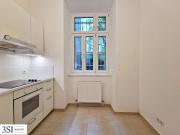 Gepflegte Altbauwohnung in urbaner Lage am Bennoplatz!