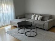 Gepflegte, attraktive 2 Zimmer Wohnung mit Einbauküche...