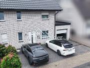 Gepflegte Doppelhaushälfte mit Einliegerwohnung, Garten...