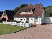 Gepflegte Doppelhaushälfte mit Garten und Garage am...
