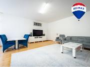 Gepflegte ETW mit Loggia & Stellplatz in Stadtfeld Ost...