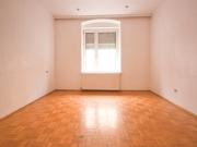 gepflegte, helle 1 Zimmer Wohnung mit separater Küche |...