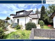 Gepflegtes 4 Parteienhaus mit Eigennutzungspotenzial auf...