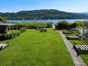 Gepflegtes Appartementhaus direkt am Wörthersee...