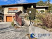 R E S E R V I E R T ! GEPFLEGTES EINFAMILIENHAUS IN...