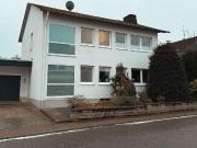 Gepflegtes Einfamilienhaus mit Garten, Sauna & Garage in...